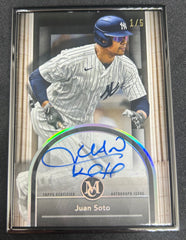 2024 Topps Museum Collection Juan Soto Autograph